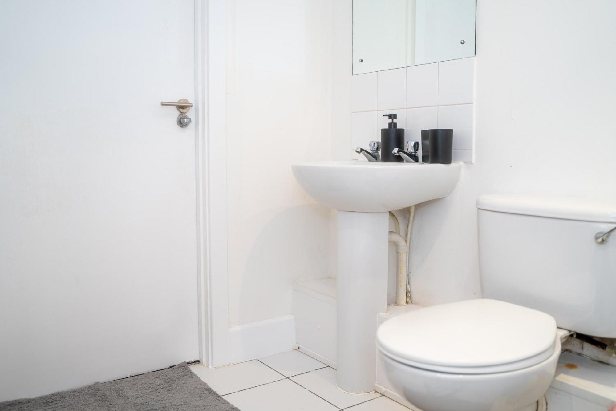 Cozy 1 Bed In Canary Wharf - Near Excel & Greenwich With Gym Acces London Bagian luar foto